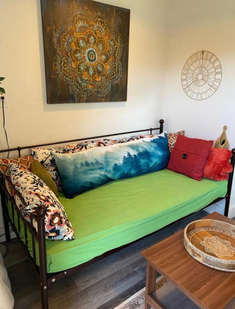 Petite Guesthouse With Kitchenette And Private Bathroom Lake Isabella Exterior photo